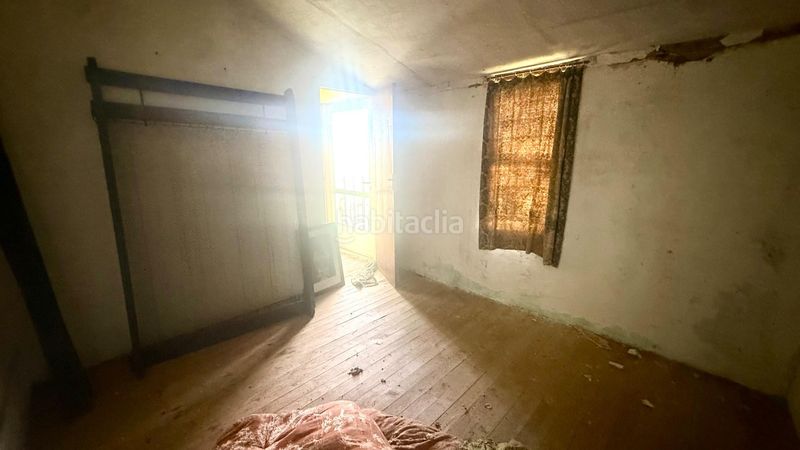 Foto cbecf5ff-8339-43d9-956e-4029882fae55. Casa a Piñor