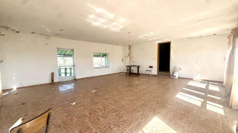 Foto d04fcff8-c3b2-4995-972f-6f897bad3099. Casa a Piñor