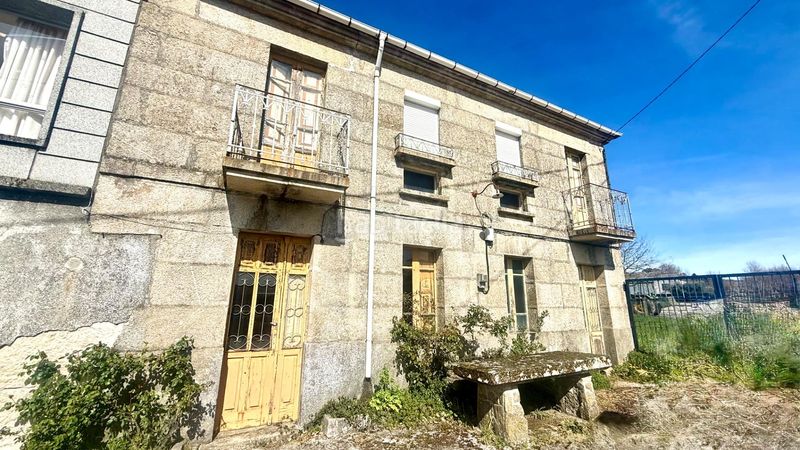 Foto f688938c-5118-4f5b-9a04-ee1452cd7fb5. Casa a Piñor