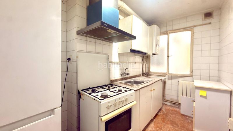 Foto a8143e9b-6936-4913-b59a-97514917ab30. Pis amb calefacció a Universidad Ourense