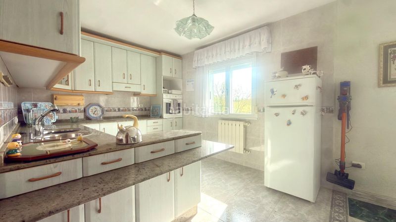 Foto 40898e97-5965-4002-a27e-1b92d1e582b2. Casa amb calefacció aparcament a Monforte de Lemos