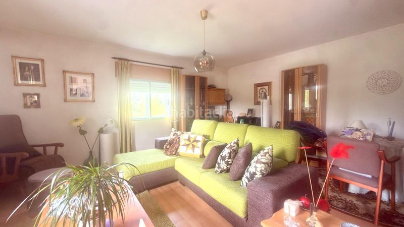 Foto 7f221eef-ffa7-40e5-a373-e922037e4d87. Casa amb calefacció aparcament a Monforte de Lemos