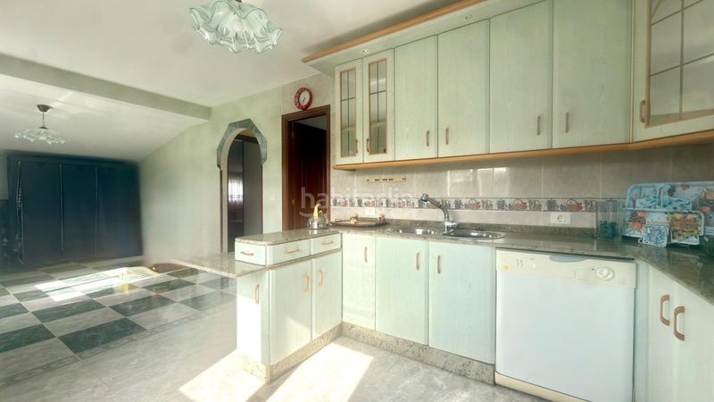Foto effe7a58-1633-4c1c-b94e-790e340b851e. Casa amb calefacció aparcament a Monforte de Lemos