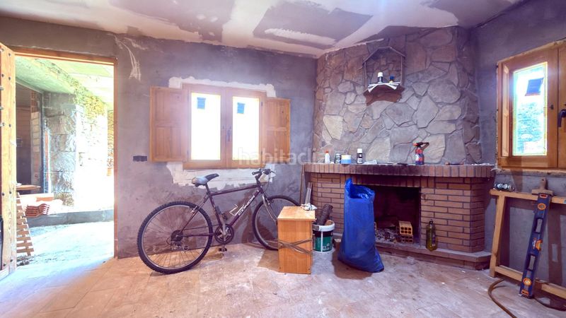 Foto 6eb6b449-78a4-46c6-9766-23de018daa67. Casa amb aparcament a Ramirás