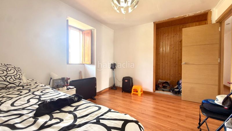 Foto a39412f1-f68a-444b-b5d9-53d960f47450. Casa amb aparcament a Ramirás