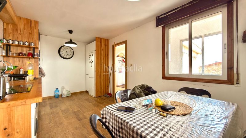 Foto a48f9dba-0516-421a-90a2-39689d9895c8. Casa amb aparcament a Ramirás