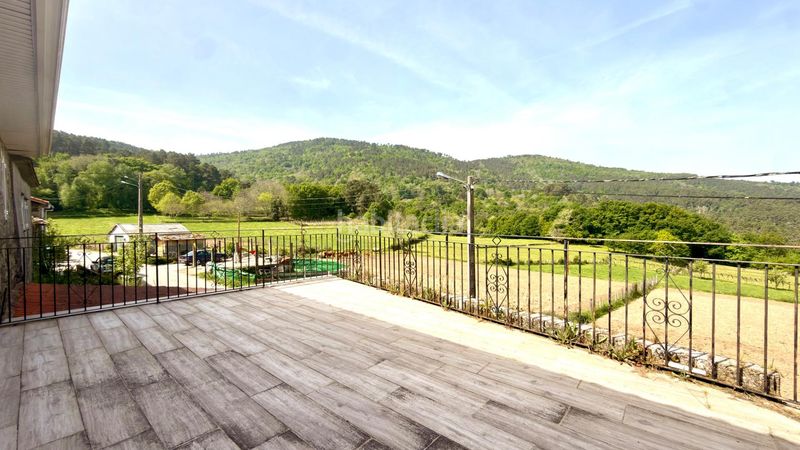 Foto c2a81ec3-b351-41ee-9c0a-c8c5964b0e4a. Casa amb aparcament a Ramirás