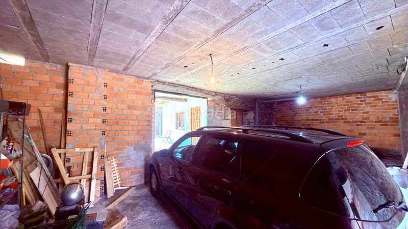 Foto c555e7cd-3514-40d7-82bb-b3a3c7a2e5a9. Casa amb aparcament a Ramirás