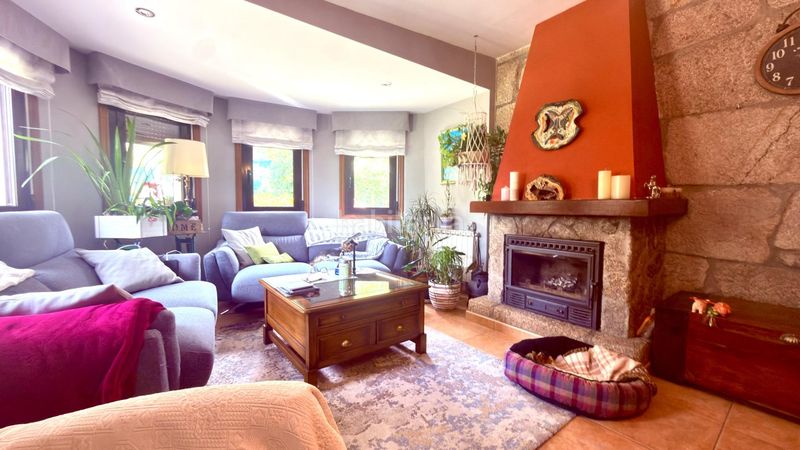 Foto 0a632ee7-c7df-4f9c-bbe4-f5648afc678c. Casa amb aparcament a Esgos