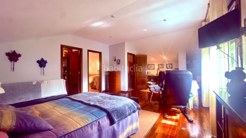 Foto 61ebd4ba-2078-4098-94f1-67dcc2a3d28d. Casa amb aparcament a Esgos