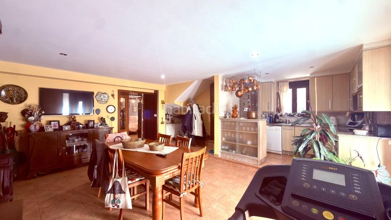 Foto 62cc2cf7-6a6e-4c65-93d8-c2e48f857b8d. Casa amb aparcament a Esgos