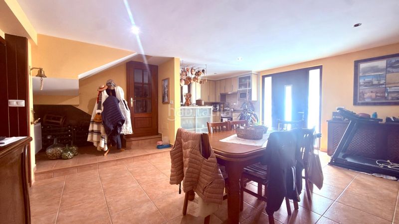 Foto 7867c5a2-80c7-4578-bebf-d5e74af9d911. Casa amb aparcament a Esgos