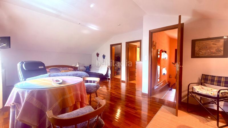 Foto cc399bca-4213-4ec1-9ec7-7ac7a902dfe0. Casa amb aparcament a Esgos