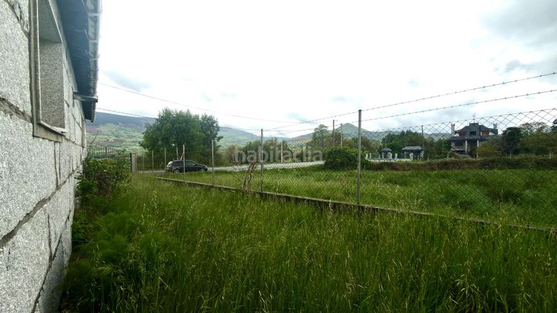 Foto 40dab1a2-dbd4-43d3-aaf6-fc8ee784a320. Casa amb aparcament a Baltar