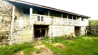 Casa a Baltar. Casa de piedra sin registrar ideal para hacer la casa de tus sue