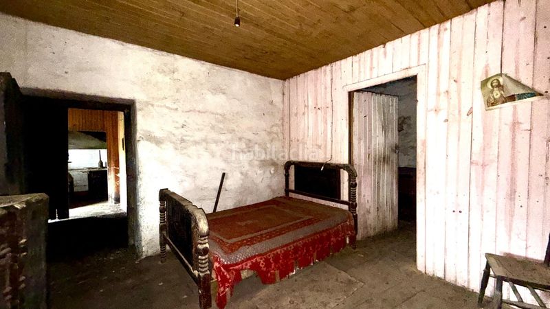 Foto 17360604-28f9-4728-bbfd-9476de3c6ac7. Casa a Baltar