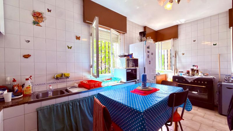 Foto 0b157c0c-fd76-474c-a845-f49165ee58de. Casa amb aparcament a Carballedo