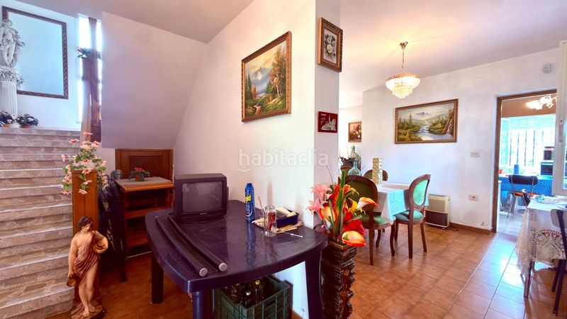 Foto 0dad55b3-f446-40ef-b034-24d0c05fc346. Casa amb aparcament a Carballedo