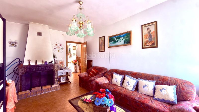 Foto 62dbb8c1-980b-4ea3-9a2f-b0c83322a4f4. Casa amb aparcament a Carballedo