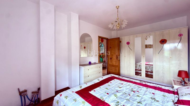 Foto 884fb345-cce8-4a5d-85ef-6204ad6cf5f9. Casa amb aparcament a Carballedo