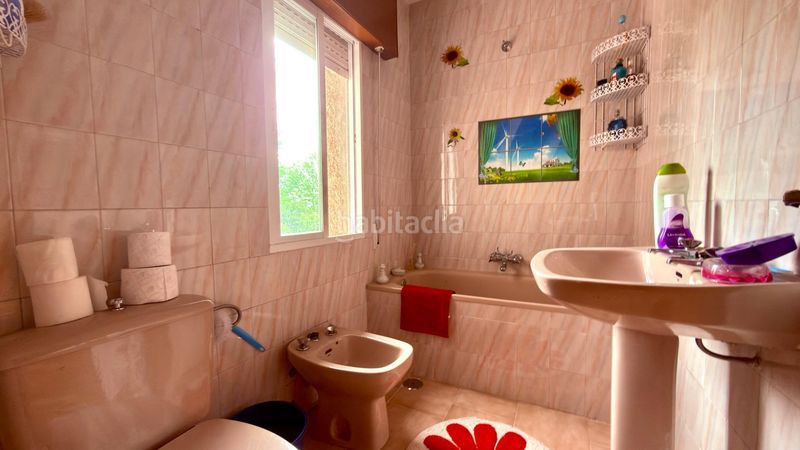 Foto a8266581-9635-49c0-9c1e-7594a4953063. Casa amb aparcament a Carballedo
