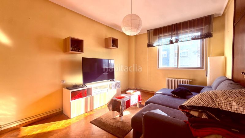 Foto 257ed48b-9261-48b8-a3d1-1c8844a50f49. Pis amb calefacció aparcament a As Lagoas Ourense
