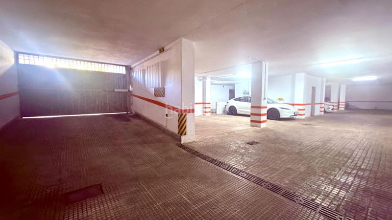 Foto e50a9f1e-04fb-4798-93f0-93149b8f5870. Pis amb calefacció aparcament a As Lagoas Ourense