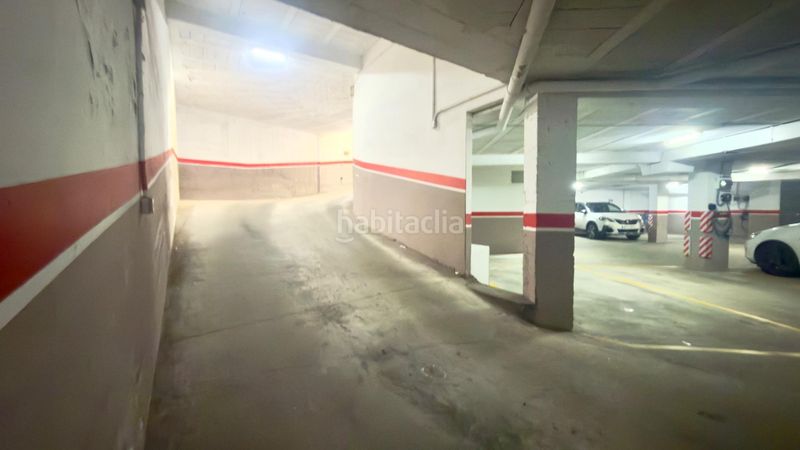Foto b41d420f-6187-40c9-908e-e07bf41b43a3. Aparcament cotxe a Barrocanes Ourense