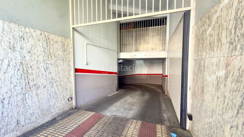 Foto e0b7d085-38f9-425f-95d8-8a71ff50607c. Aparcament cotxe a Barrocanes Ourense