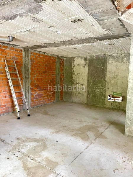 Foto 50faf5b1-dace-46a9-b4d5-895e971dac7e. Casa aparellada amb calefacció piscina a Merca (A)