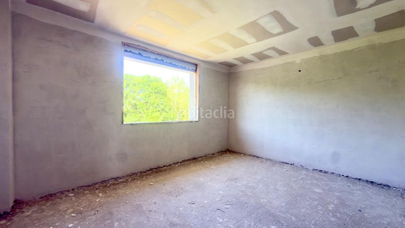 Foto 805d3a55-a15a-4329-9faf-251a8c787804. Casa aparellada amb calefacció piscina a Merca (A)