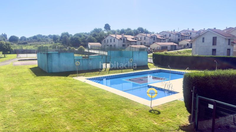 Foto 9604fd70-c319-401d-80ab-02670c905404. Casa aparellada amb calefacció piscina a Merca (A)