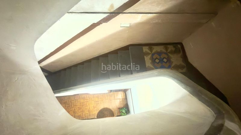 Foto c9f64a5b-8618-45bf-940b-d9e93495a056. Edifici a A Carballeira Ourense