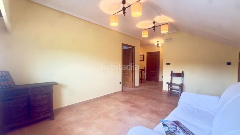 Foto 176e1479-8792-4b88-822d-257c77bf9dd8. Casa amb calefacció aparcament a Peroxa (A)