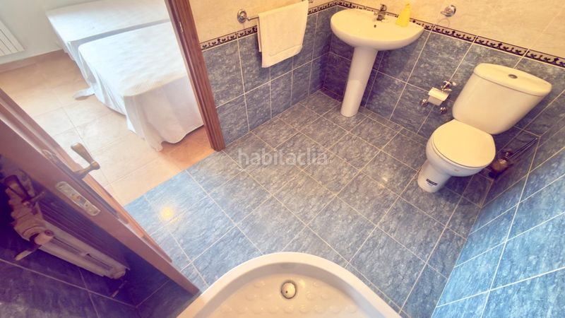 Foto 66ff0ca0-f5f2-4441-aa75-3891177d0fd6. Casa amb calefacció aparcament a Peroxa (A)