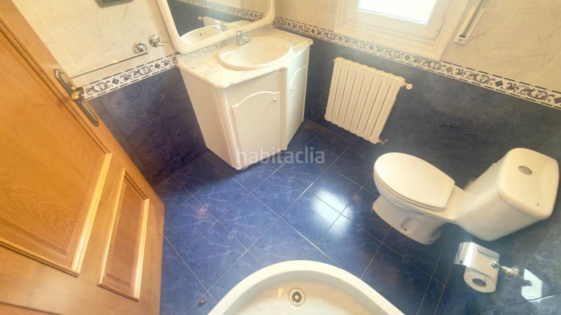 Foto c10b4799-75e8-4587-9463-38c2683403bd. Casa amb calefacció aparcament a Peroxa (A)