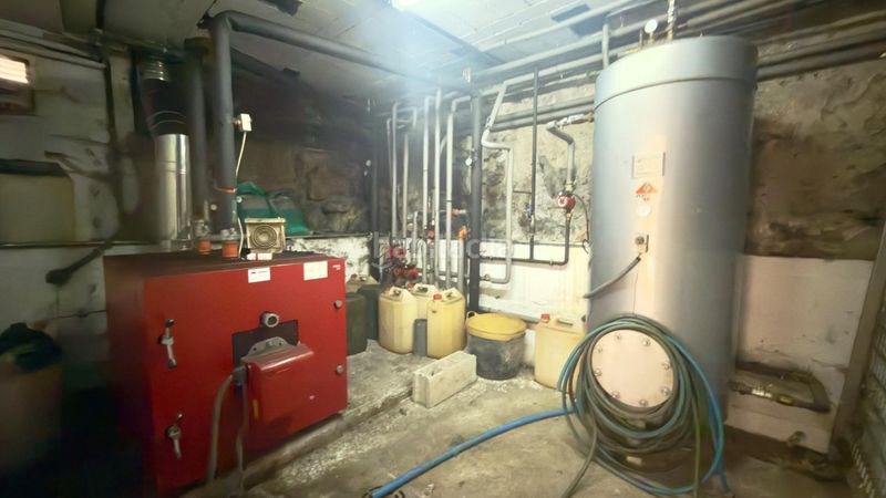Foto c58e4bd6-766c-446a-9478-f2fb77a3c918. Casa amb calefacció aparcament a Peroxa (A)