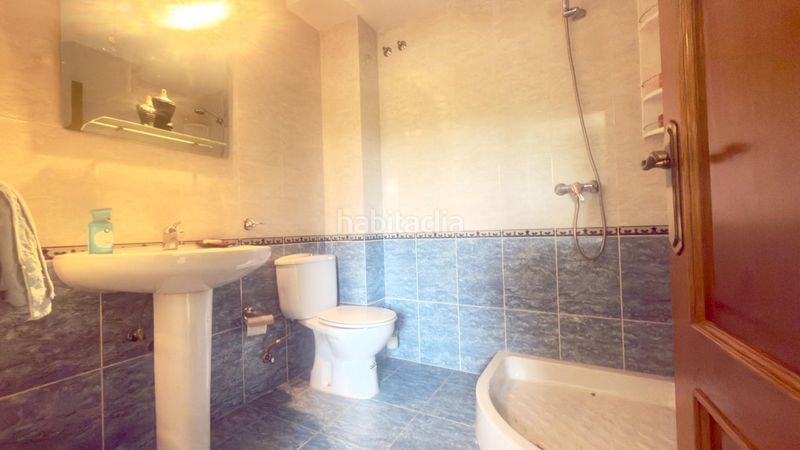 Foto d523f3d6-363e-4519-9b5e-404914c769cc. Casa amb calefacció aparcament a Peroxa (A)