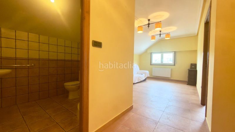 Foto fbe83a96-5f4e-4fc5-b025-3b025ba9cb97. Casa amb calefacció aparcament a Peroxa (A)