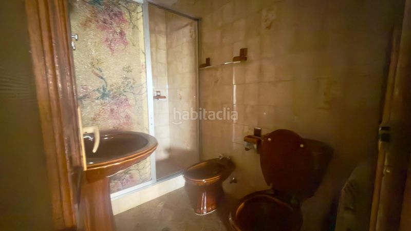 Foto 7b14f6ce-d46a-4559-b6fb-204316d1fcf3. Edifici a Carballiño (O)