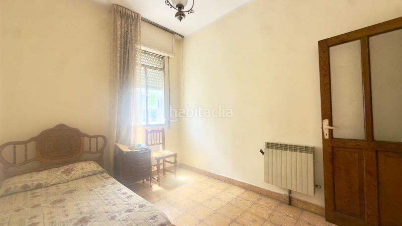 Foto e4b1a3d1-78fa-4d3c-b423-6c0d6ebf10fd. Edifici a Carballiño (O)