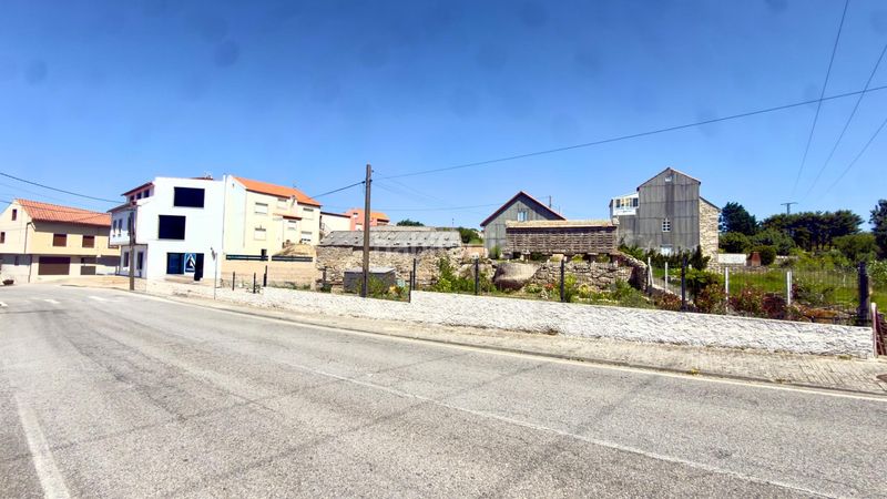 Foto 1a1ab2bc-f1d3-40c9-820f-58e5b79907c7. Casa amb calefacció a Carreira Ribeira
