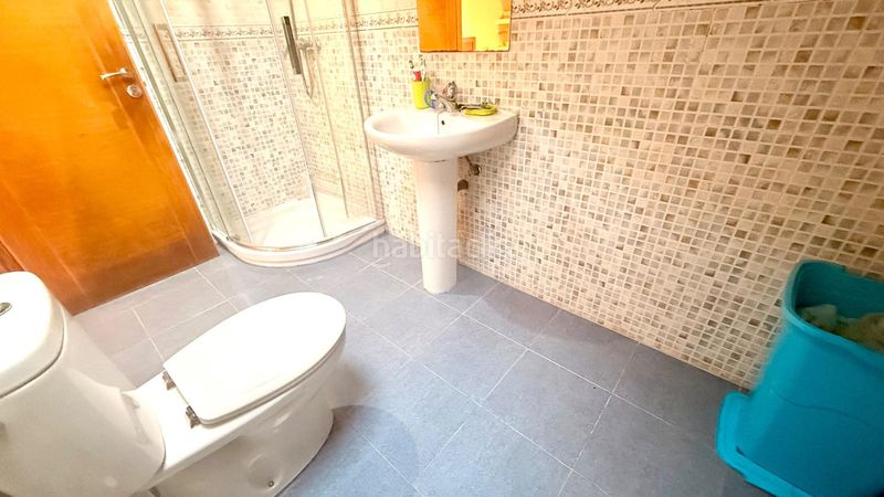Foto 183f89bb-2530-4433-a0de-da60f129eca8. Casa amb calefacció aparcament a Lalín
