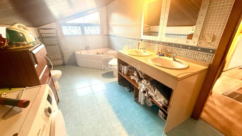 Foto 1d360b1b-3a12-4474-ad9b-707323b3c139. Casa amb calefacció aparcament a Lalín