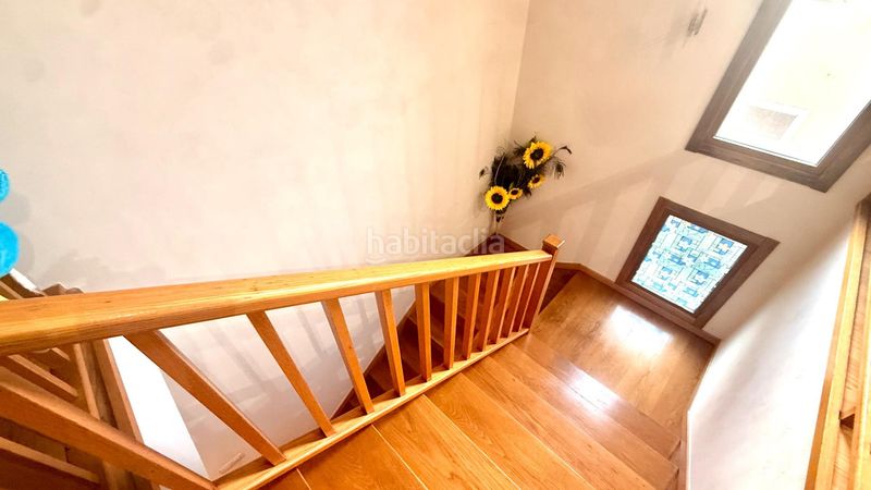 Foto 7a7b17ac-b7e9-4fea-a542-e439bc94a8fc. Casa amb calefacció aparcament a Lalín