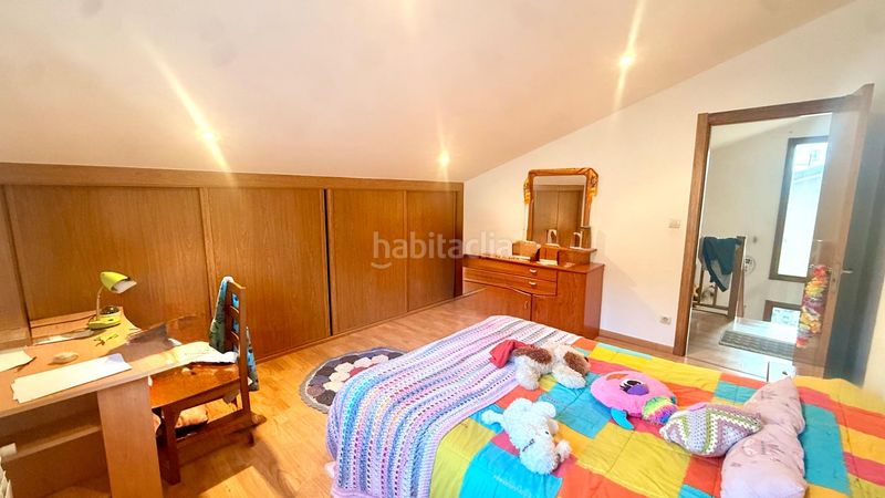 Foto b5dff1df-2b08-4119-9521-2f4e57f9bd66. Casa amb calefacció aparcament a Lalín