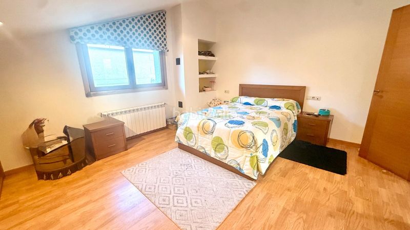 Foto b6be8a15-1914-4cbb-9b22-53fe0d0d858b. Casa amb calefacció aparcament a Lalín