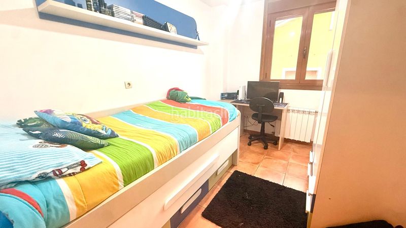 Foto bf4b9298-0fec-433d-add7-a382444438cb. Casa amb calefacció aparcament a Lalín