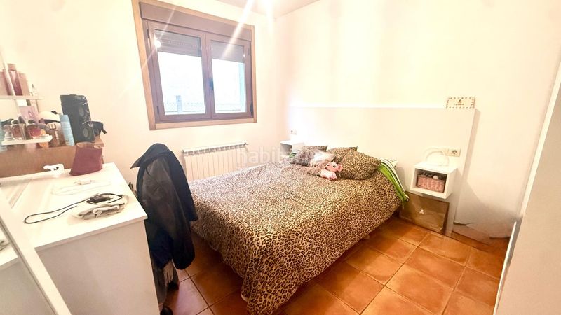 Foto c76f020b-564a-4fdd-8992-4057dc21d53e. Casa amb calefacció aparcament a Lalín