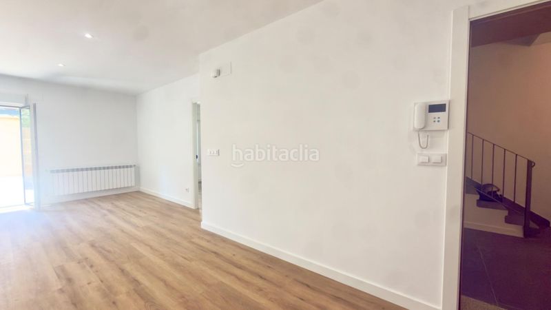 Foto 863b37a3-c0ed-4f75-9a91-71fc0e8e1939. Planta baixa amb calefacció a A Carballeira Ourense